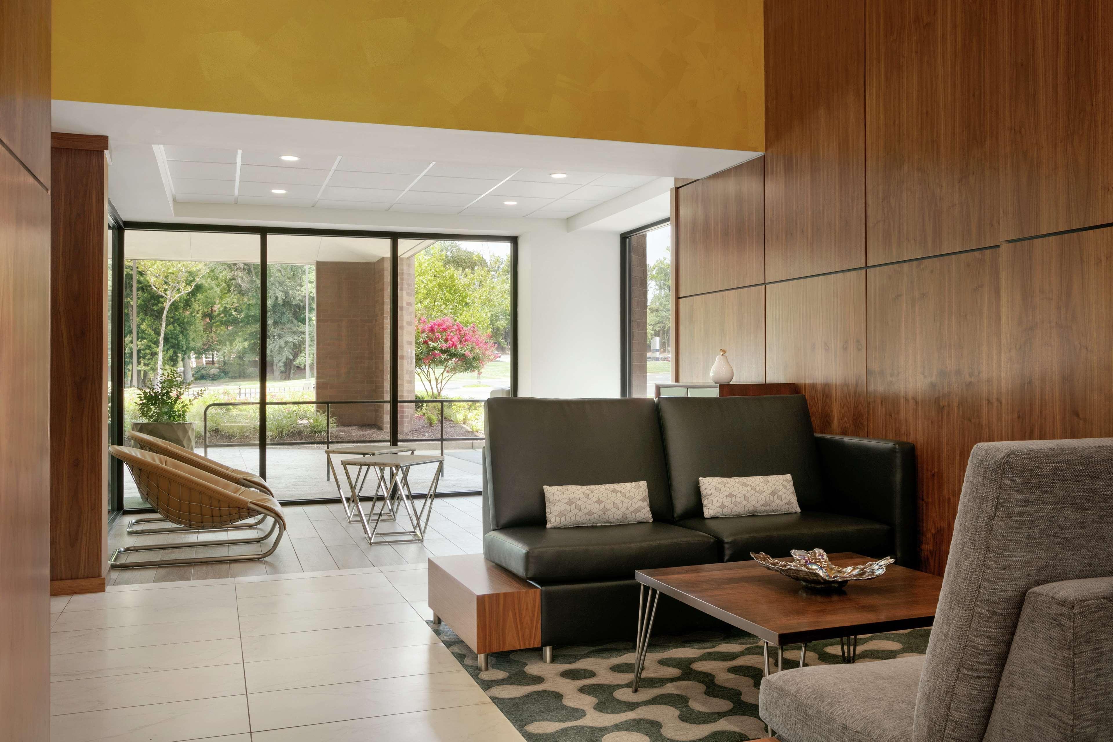 Embassy Suites By Hilton Richmond Dumbarton Ngoại thất bức ảnh