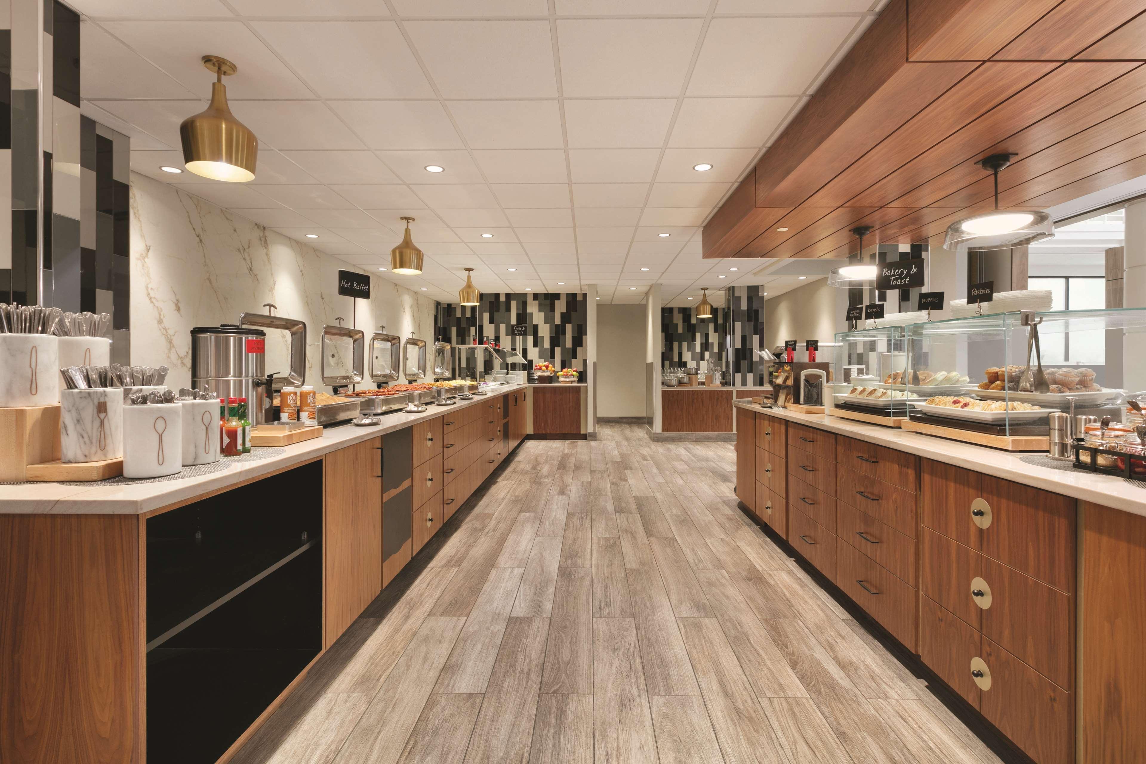 Embassy Suites By Hilton Richmond Dumbarton Ngoại thất bức ảnh