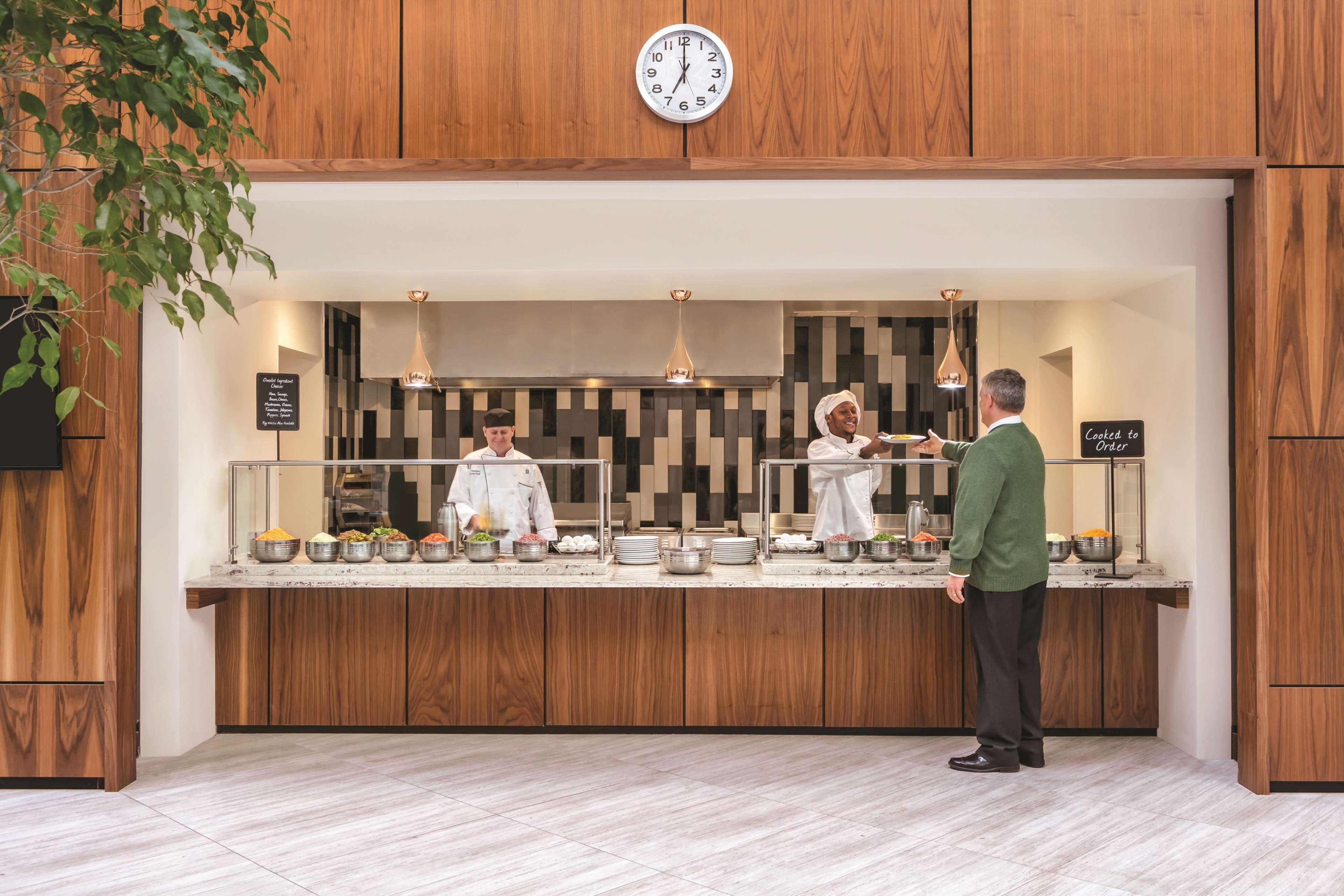 Embassy Suites By Hilton Richmond Dumbarton Ngoại thất bức ảnh