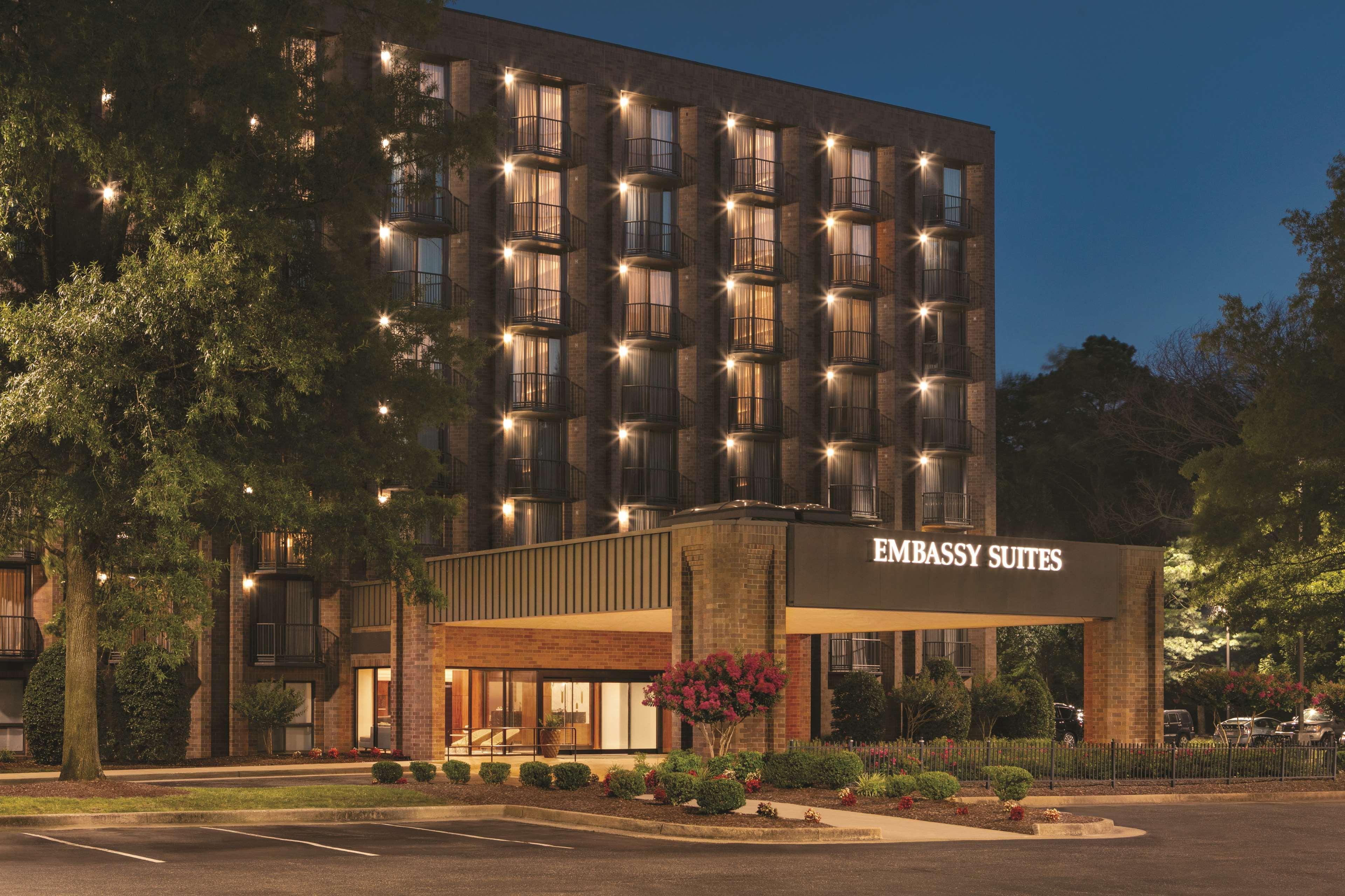 Embassy Suites By Hilton Richmond Dumbarton Ngoại thất bức ảnh