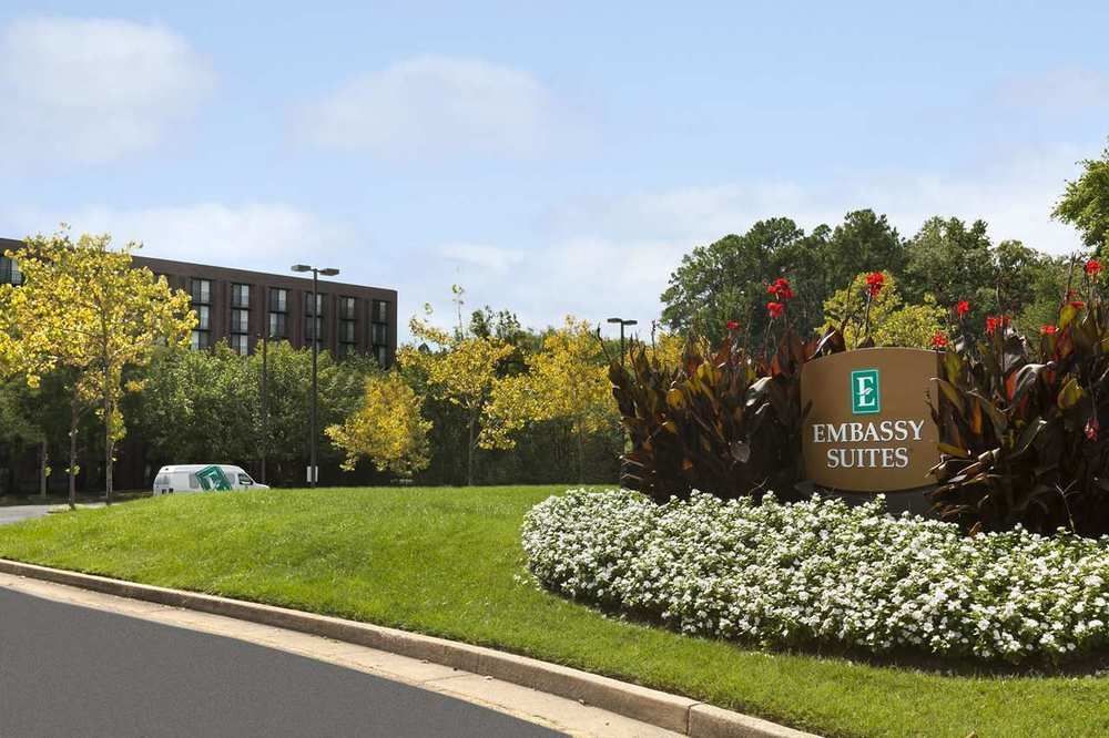 Embassy Suites By Hilton Richmond Dumbarton Ngoại thất bức ảnh