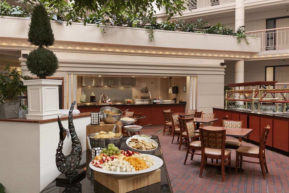 Embassy Suites By Hilton Richmond Dumbarton Ngoại thất bức ảnh
