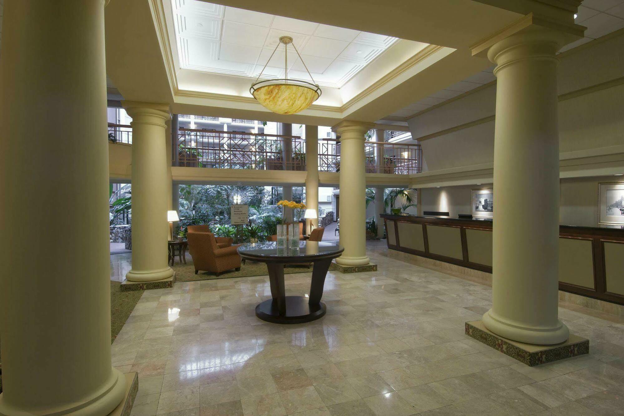 Embassy Suites By Hilton Richmond Dumbarton Ngoại thất bức ảnh
